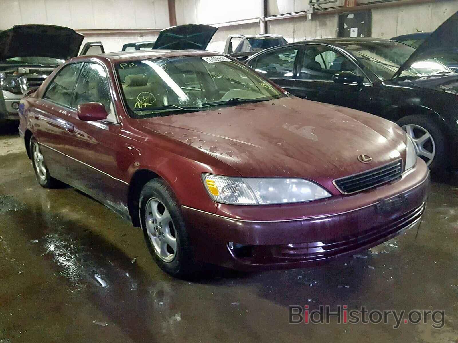 Фотография JT8BF22G3V0062348 - LEXUS ES300 1997