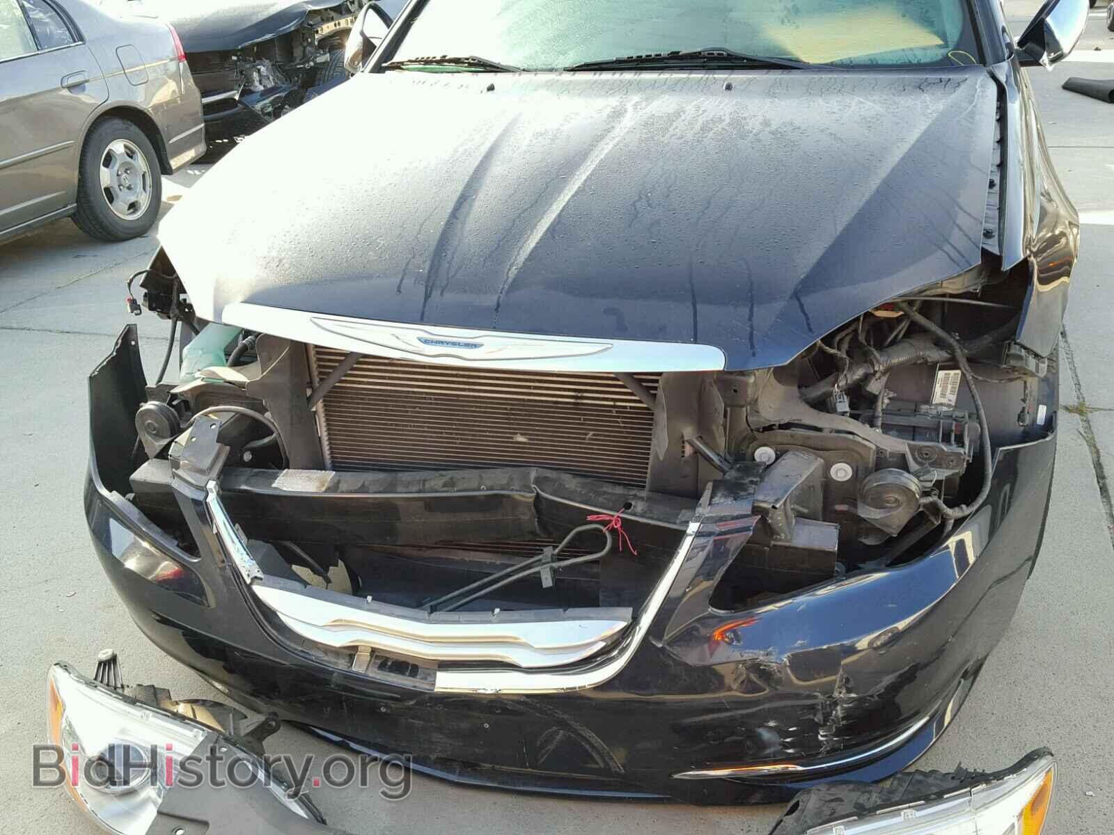 2012 CHRYSLER 200 - VIN: 1C3CCBCB5CN257406 - Фото 9