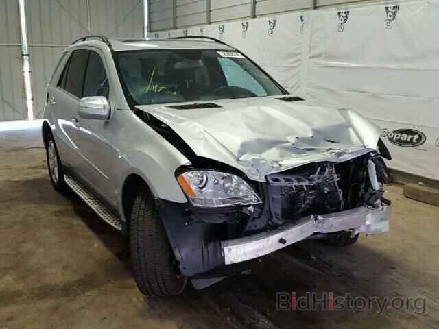 Photo 4JGBB5GB3AA532101 - MERCEDES-BENZ ML350 2010