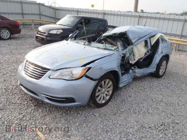 2013 CHRYSLER 200 - VIN: 1C3CCBBBXDN593247 - Фото 2