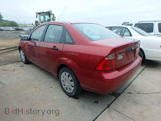 2005 FORD FOCUS - VIN: 1FAFP34N75W260452 - Фото 3