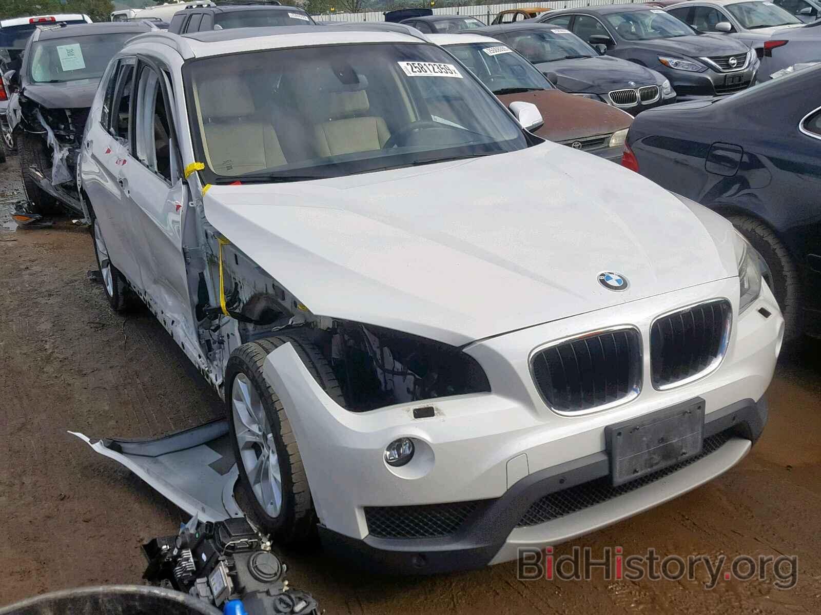 Photo WBAVL1C59EVR95038 - BMW X1 XDRIVE2 2014