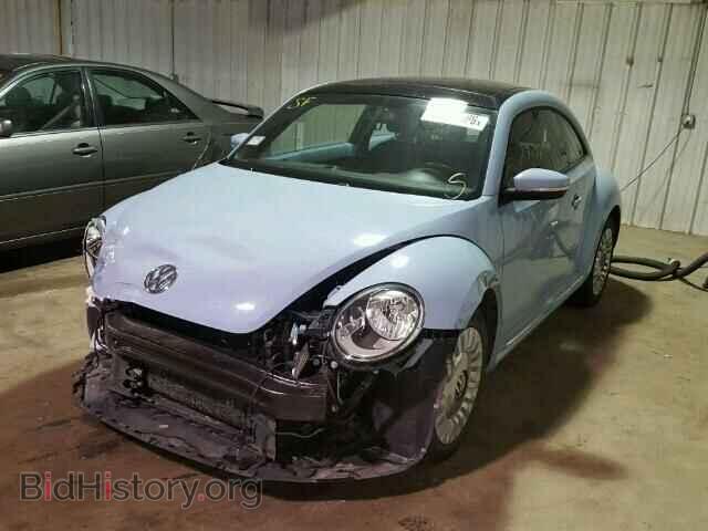2013 VOLKSWAGEN BEETLE - VIN: 3VWJP7AT0DM673565 - Фото 2