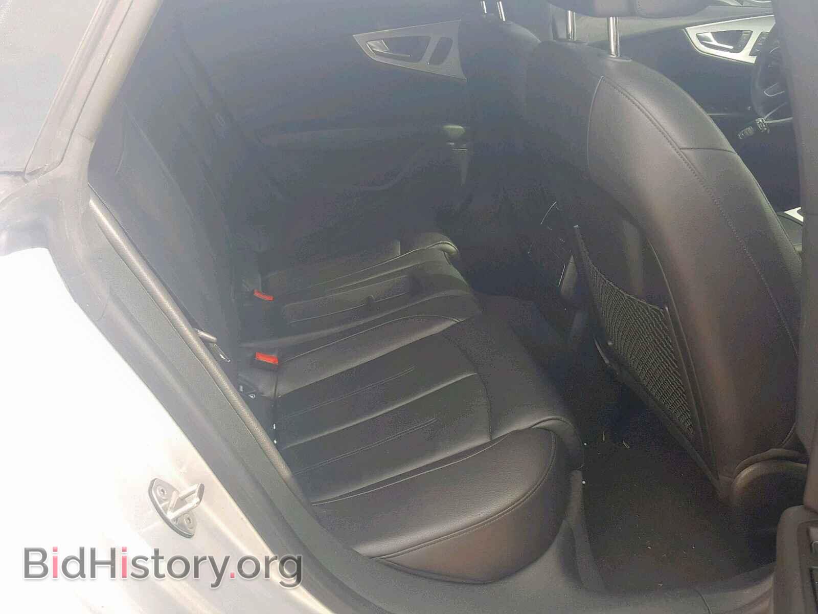 2012 AUDI A7 - VIN: WAUYGAFC9CN127856 - Фото 6