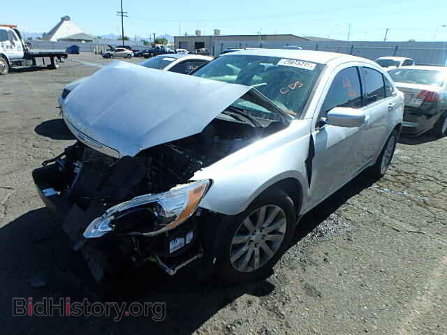2011 CHRYSLER 200 - VIN: 1C3BC1FB3BN585925 - Фото 2