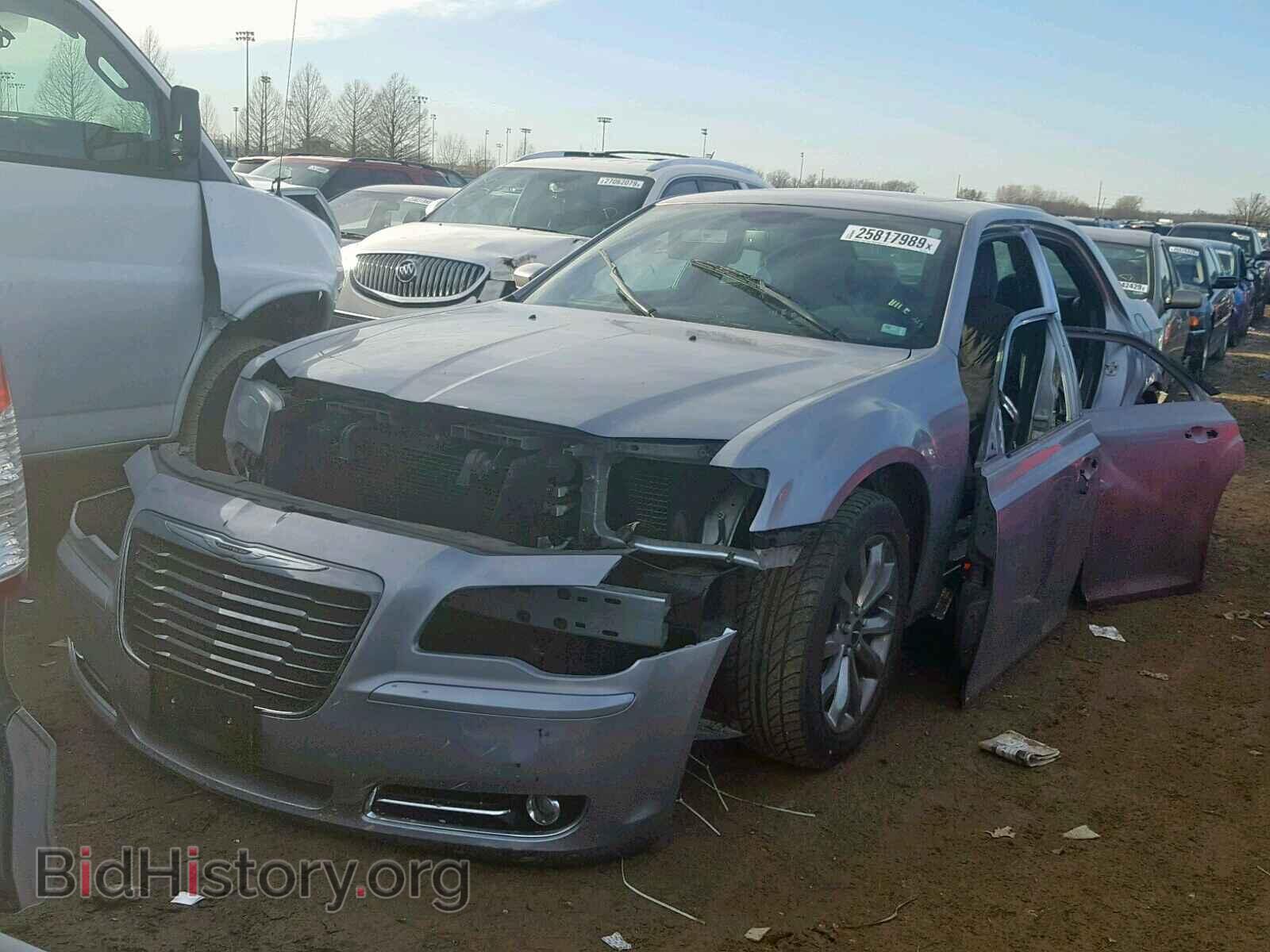 2014 CHRYSLER 300 - VIN: 2C3CCAGG5EH297285 - Фото 2