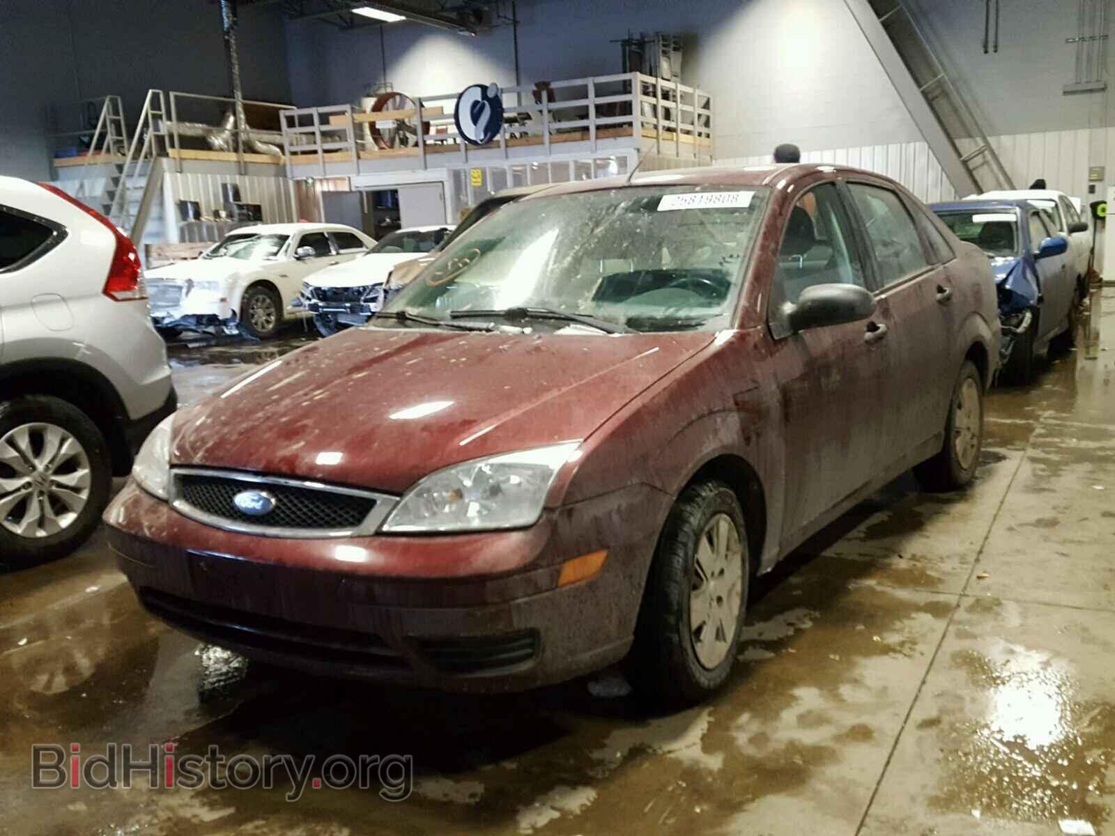 2006 FORD FOCUS - VIN: 1FAHP34N36W114527 - Фото 2