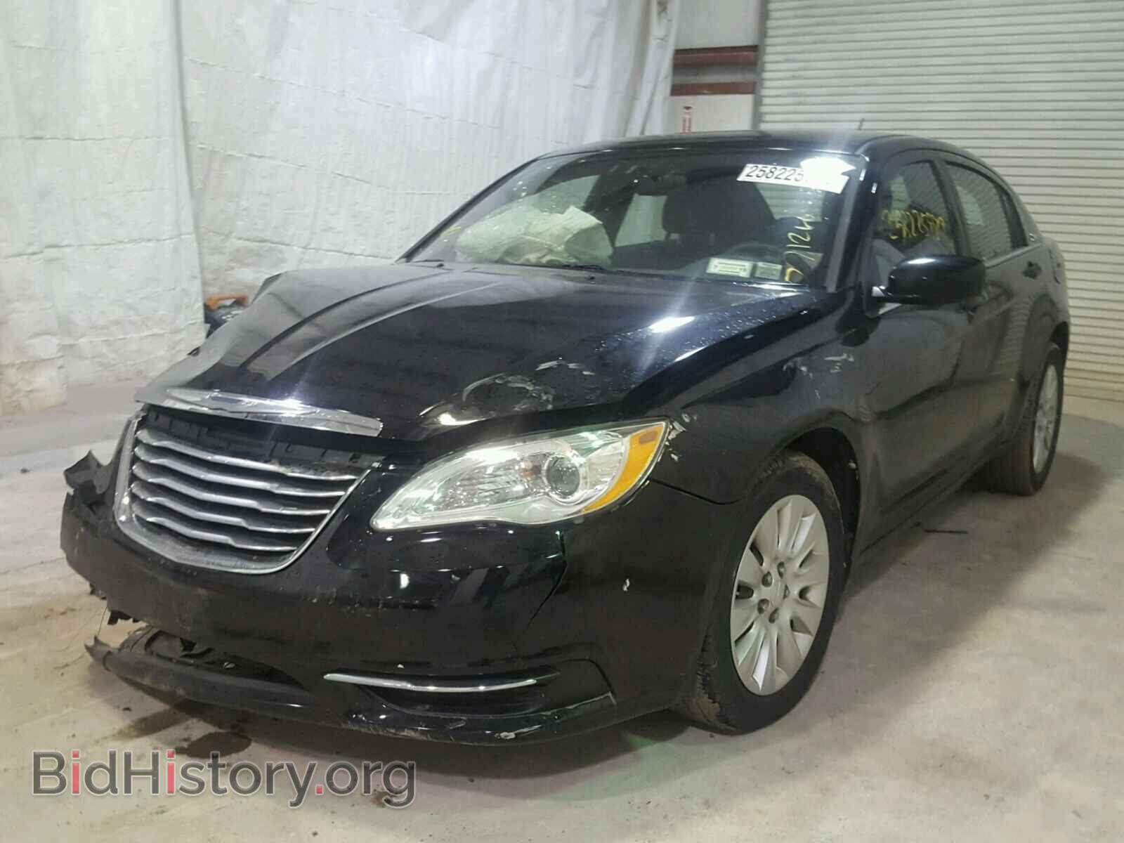 2011 CHRYSLER 200 - VIN: 1C3BC4FB3BN563456 - Фото 2