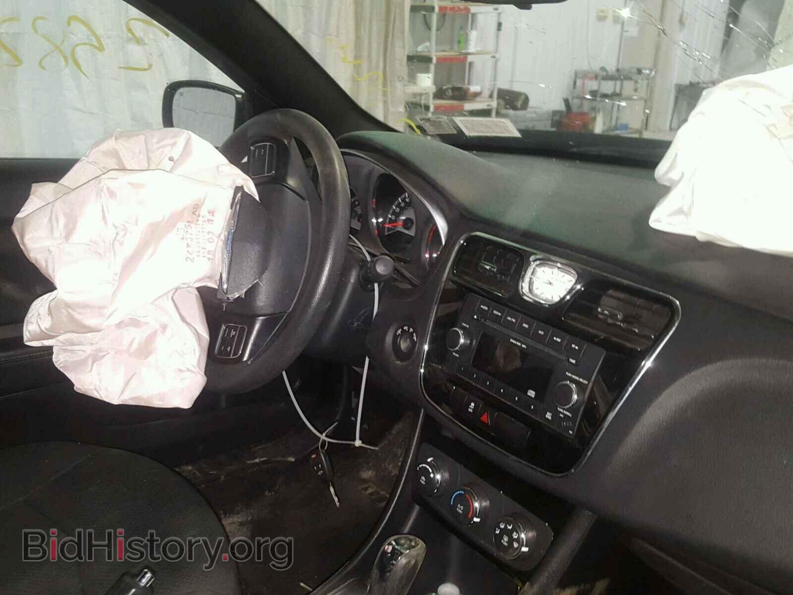 2011 CHRYSLER 200 - VIN: 1C3BC4FB3BN563456 - Фото 9