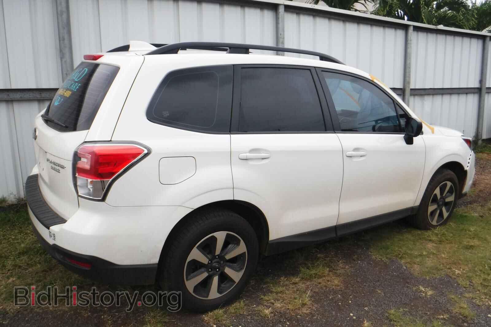 2017 SUBARU FORESTER - VIN: JF2SJABC7HH550636 - Photo 4