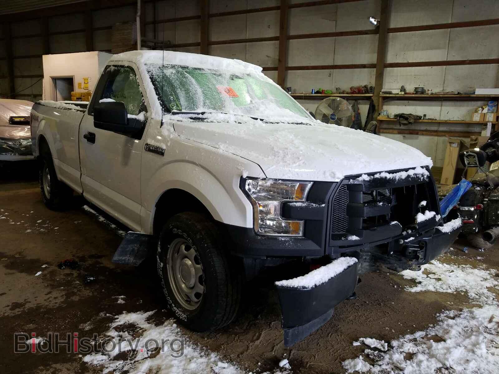 Фотография 1FTMF1EF4HKD03172 - FORD F150 2017