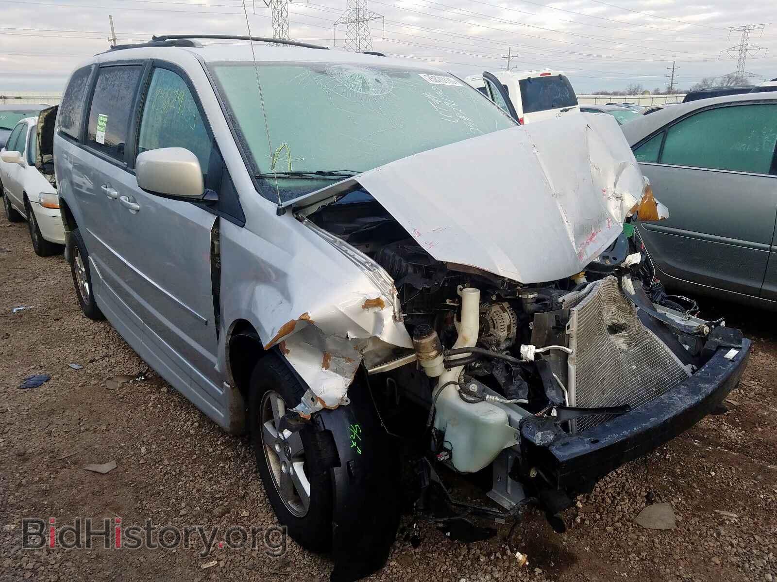Photo 2D4RN5D16AR411051 - DODGE CARAVAN 2010