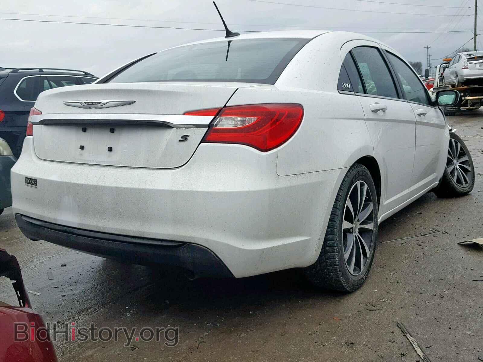 2013 CHRYSLER 200 - VIN: 1C3CCBBB1DN614700 - Photo 4