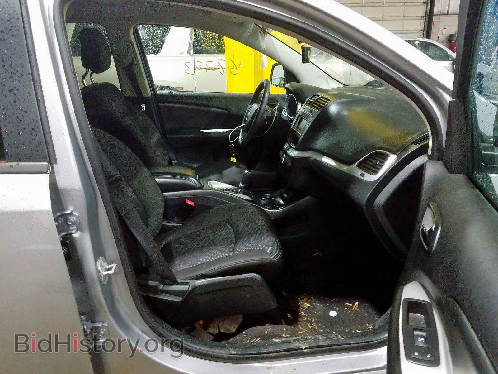 2017 DODGE JOURNEY - VIN: 3C4PDCAB1HT564520 - Фото 5