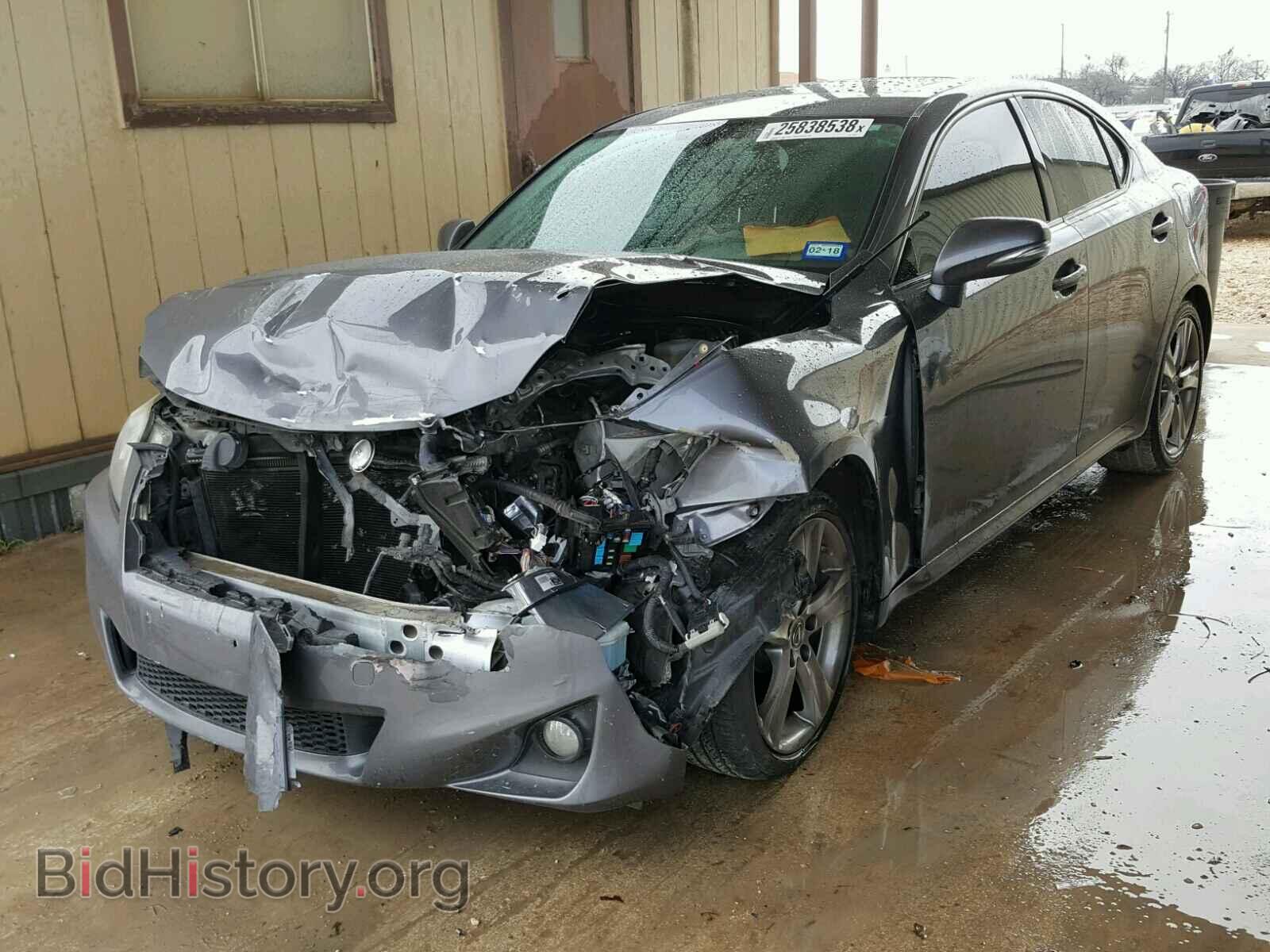 2013 LEXUS IS250 - VIN: JTHBF5C24D5188241 - Photo 2