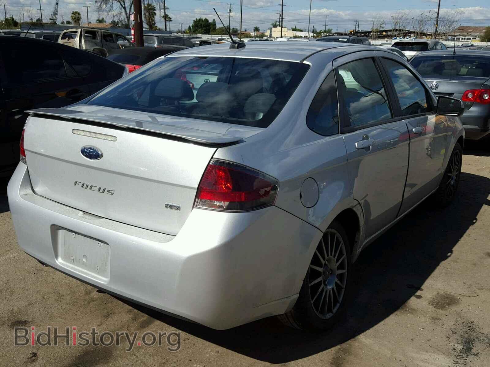 2011 FORD FOCUS - VIN: 1FAHP3GN1BW136418 - Фото 4