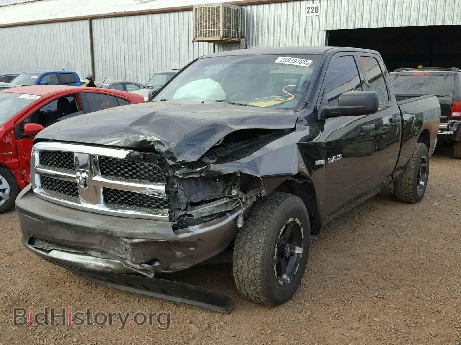 2010 DODGE RAM 1500 - VIN: 1D7RB1GT3AS138649 - Фото 2