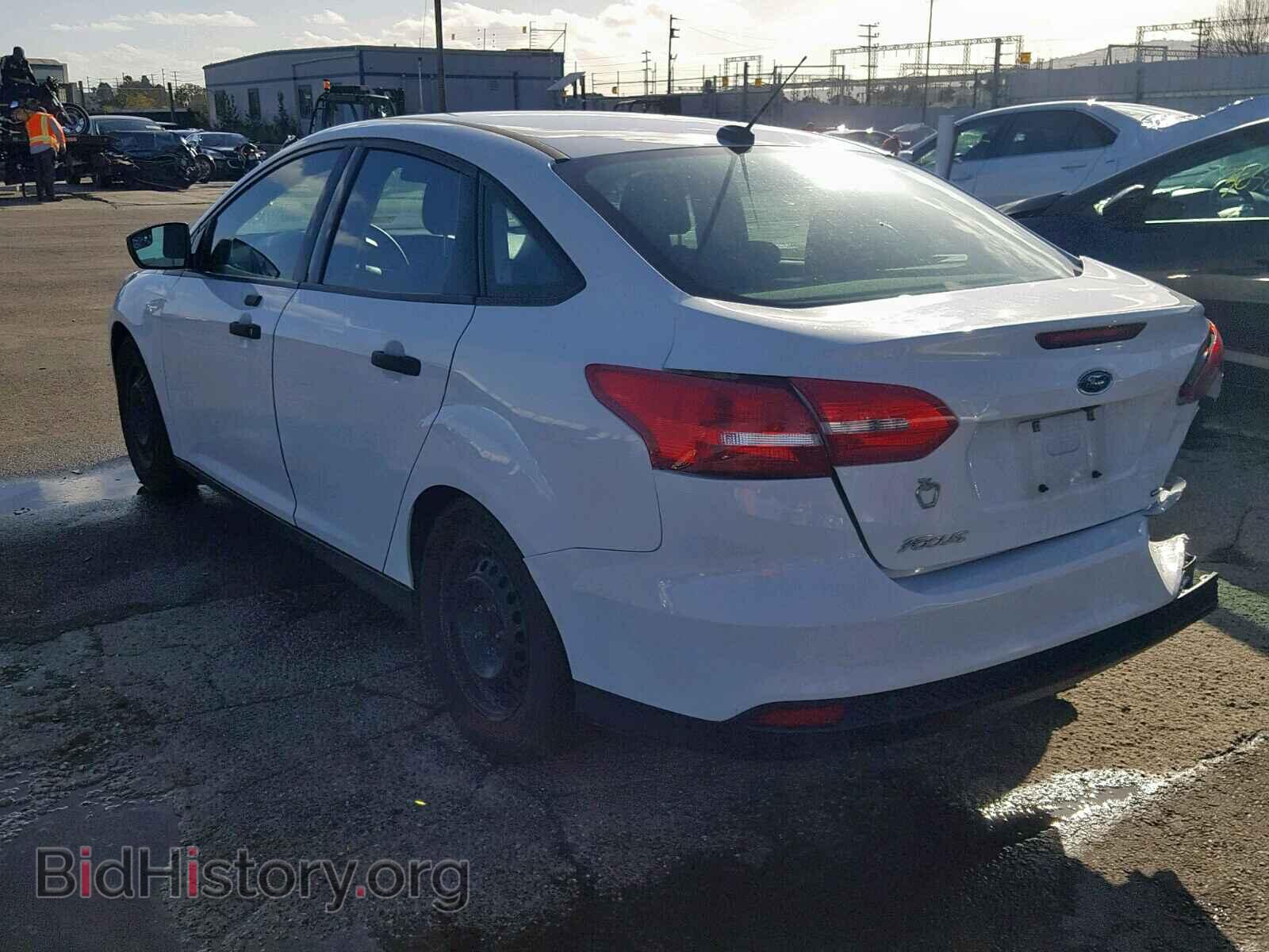 2016 FORD FOCUS - VIN: 1FADP3E24GL219910 - Фото 3