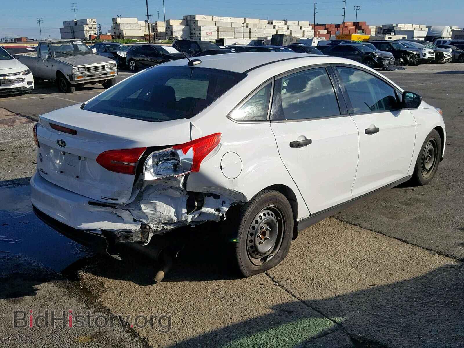 2016 FORD FOCUS - VIN: 1FADP3E24GL219910 - Фото 4