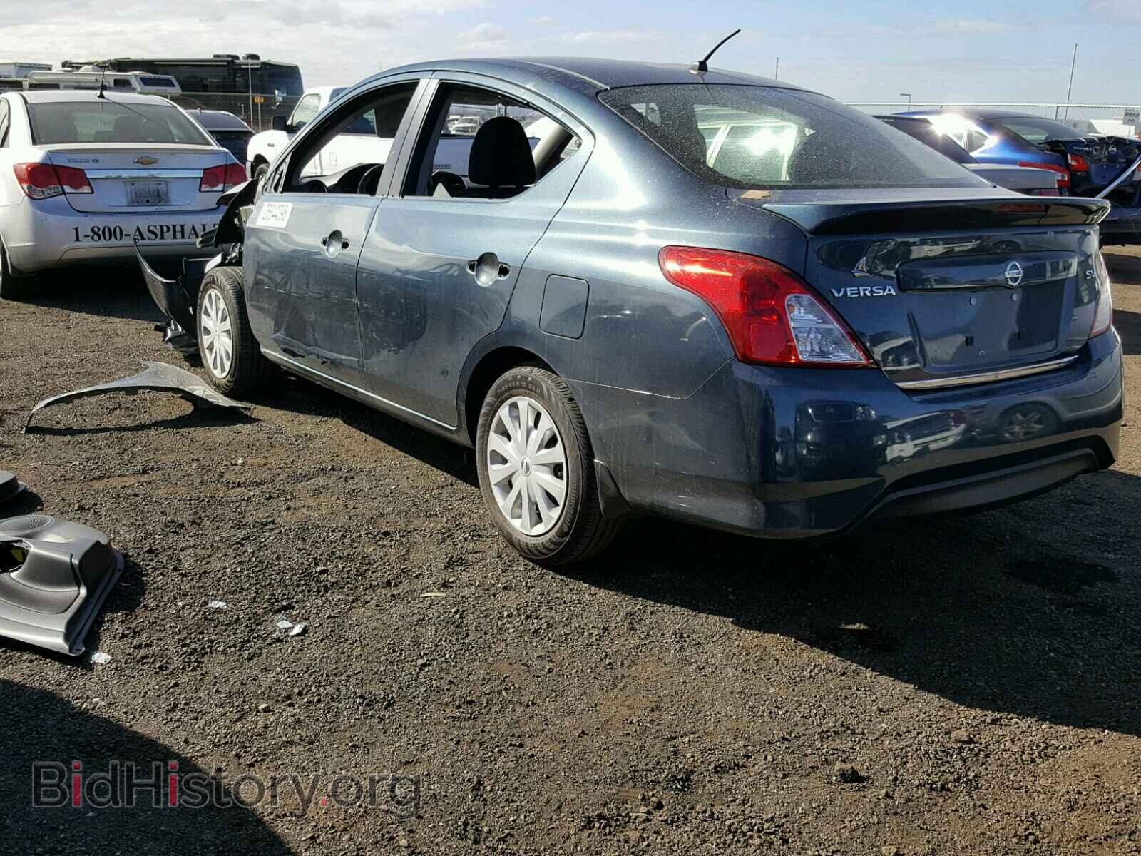 2017 NISSAN VERSA - VIN: 3N1CN7AP3HL864948 - Фото 3