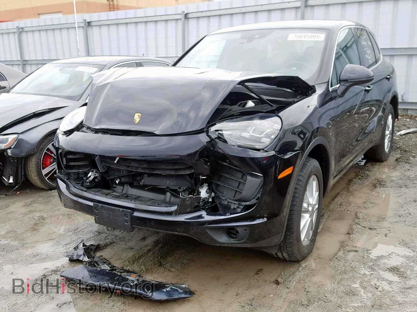 2018 PORSCHE CAYENNE - VIN: WP1AA2A25JKA07723 - Фото 2