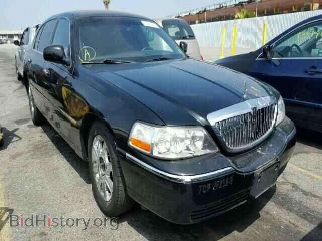 Photo 2LNBL8EV5BX752232 - LINCOLN TOWNCAR 2011