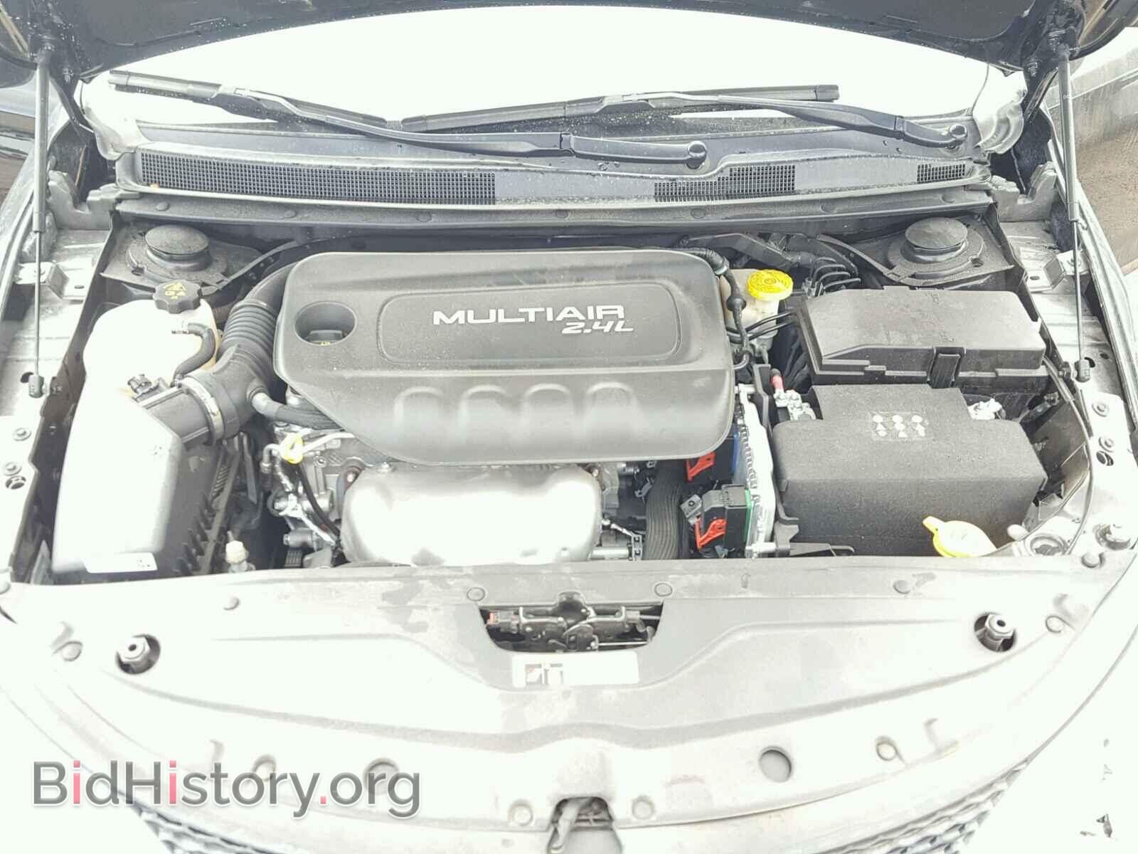 2015 CHRYSLER 200 - VIN: 1C3CCCCBXFN736057 - Photo 7