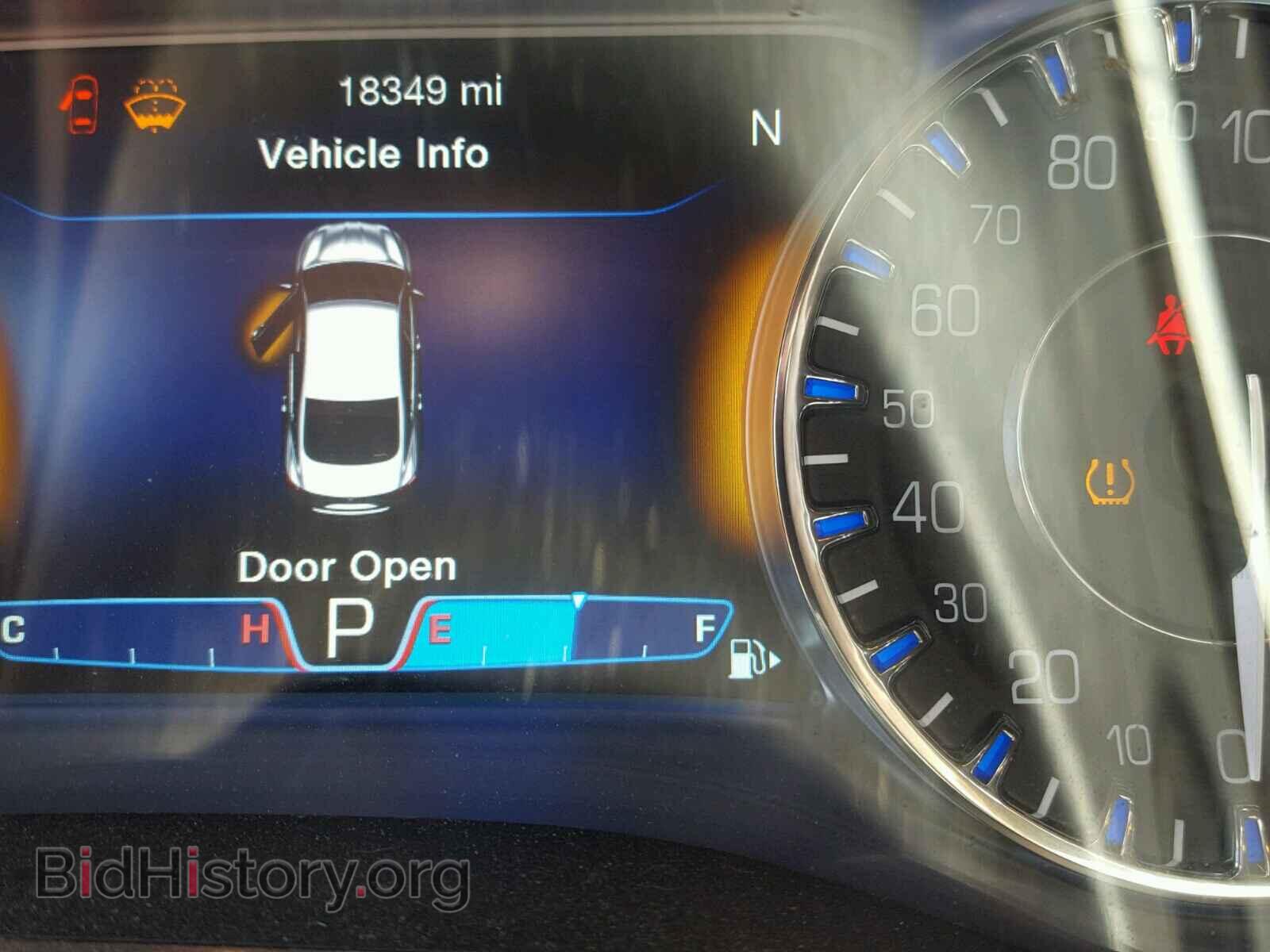 2015 CHRYSLER 200 - VIN: 1C3CCCCBXFN736057 - Photo 8