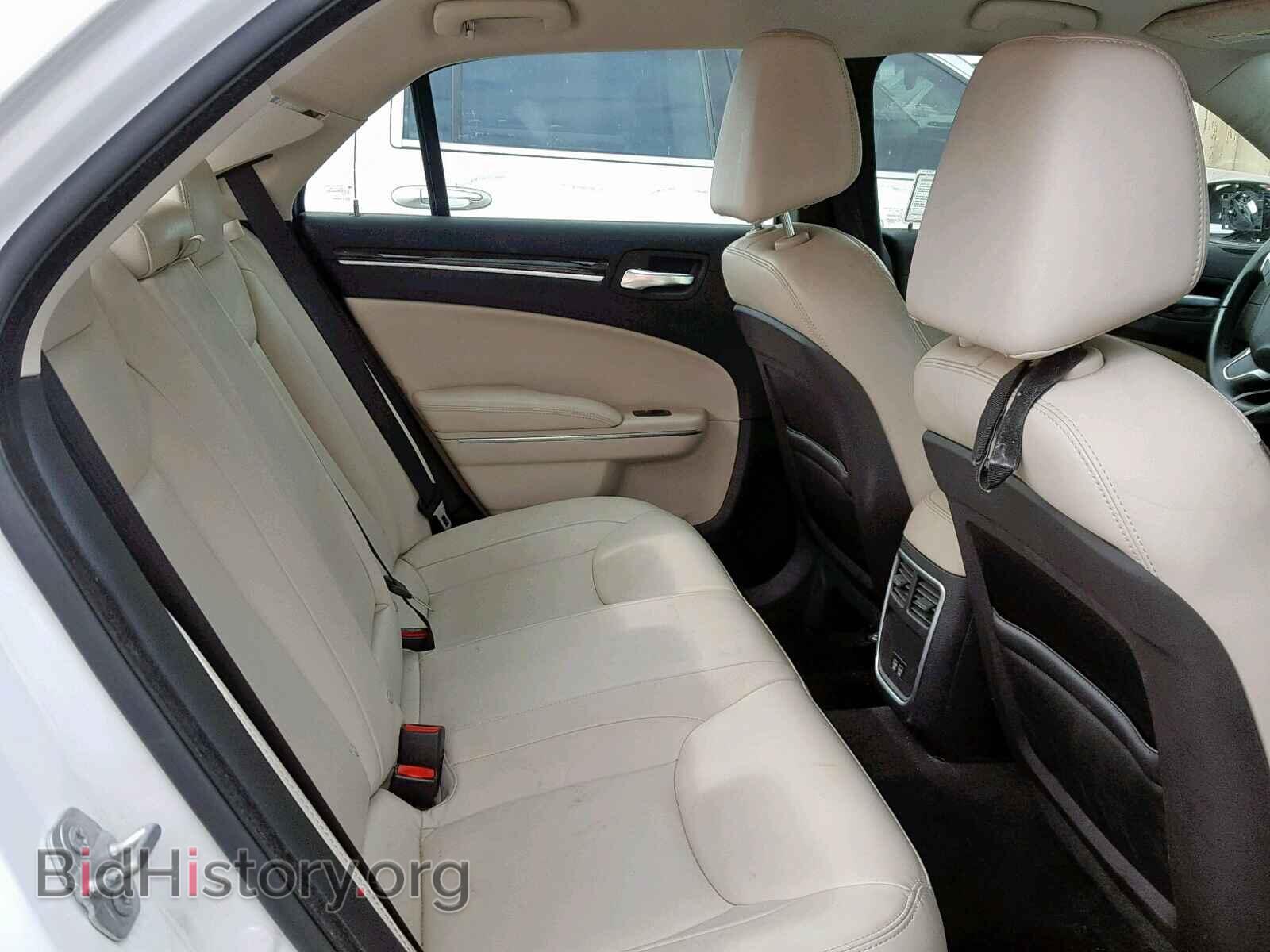 2015 CHRYSLER 300 - VIN: 2C3CCAAG4FH881803 - Фото 6