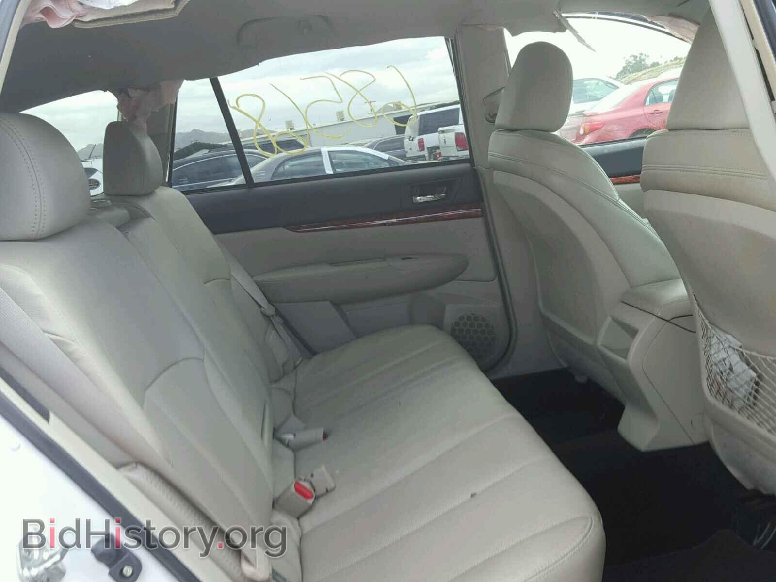 2011 SUBARU OUTBACK - VIN: 4S4BRDLC8B2337675 - Фото 6