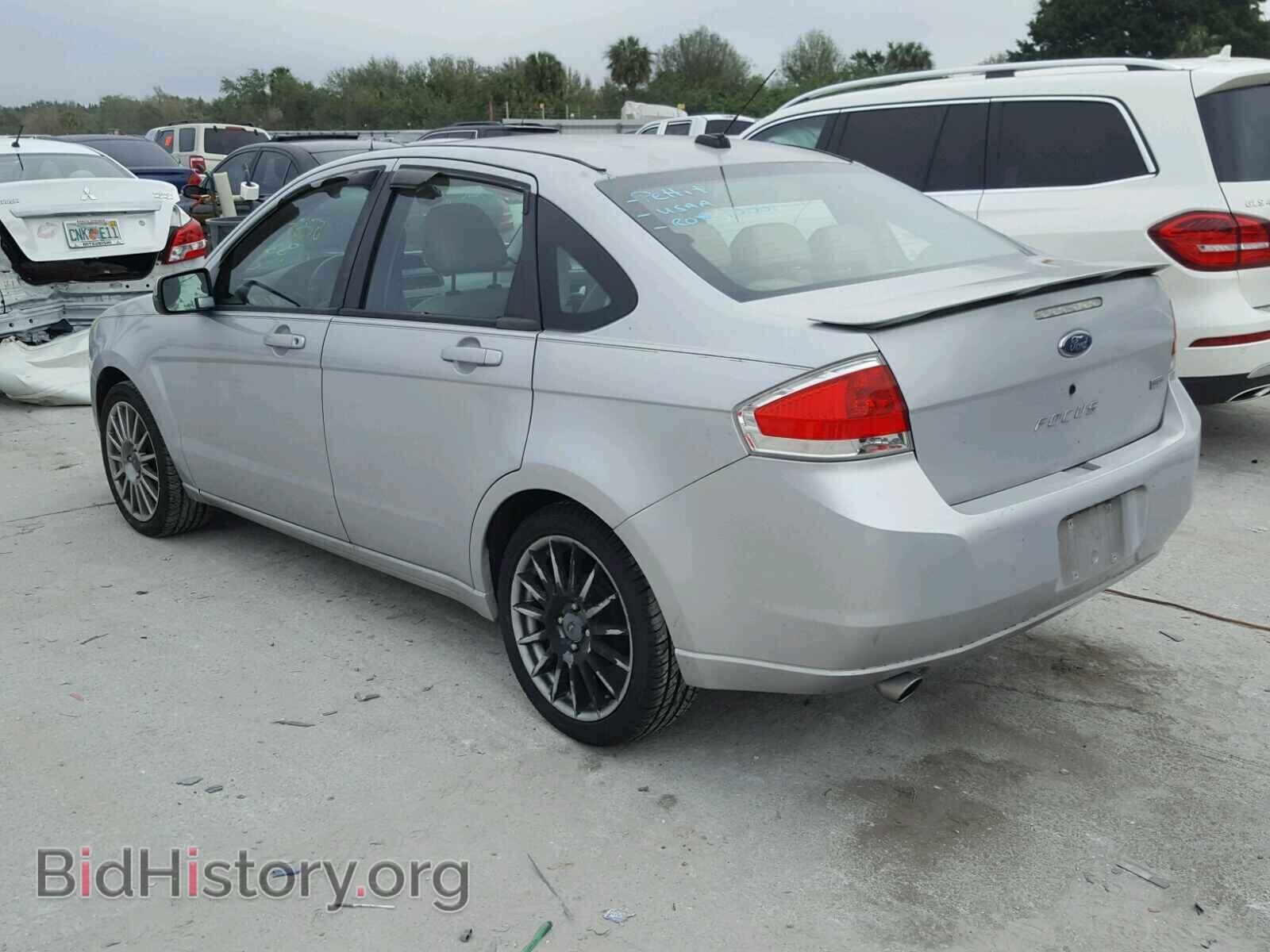 2009 FORD FOCUS - VIN: 1FAHP36N99W103744 - Photo 3