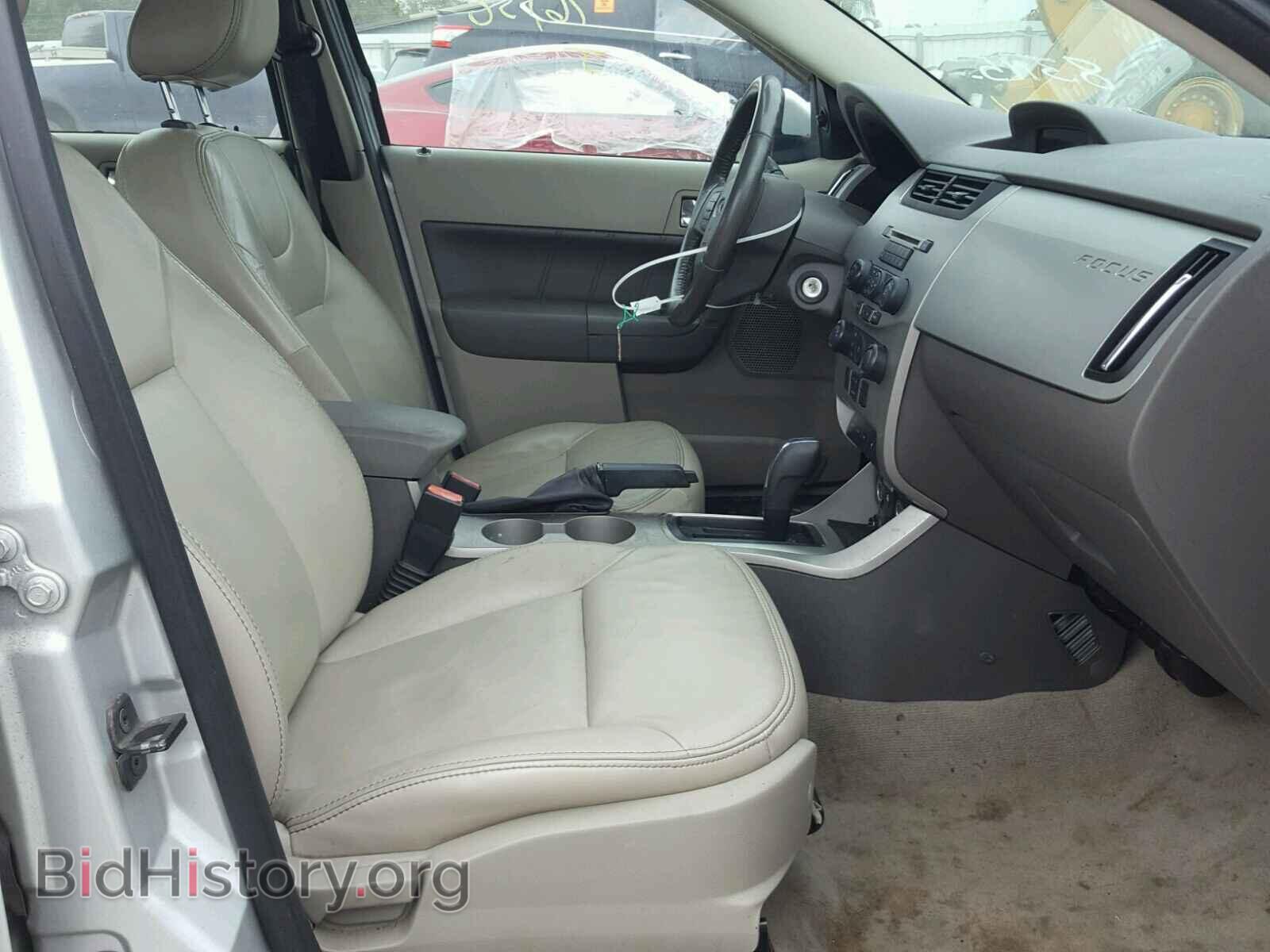 2009 FORD FOCUS - VIN: 1FAHP36N99W103744 - Photo 5