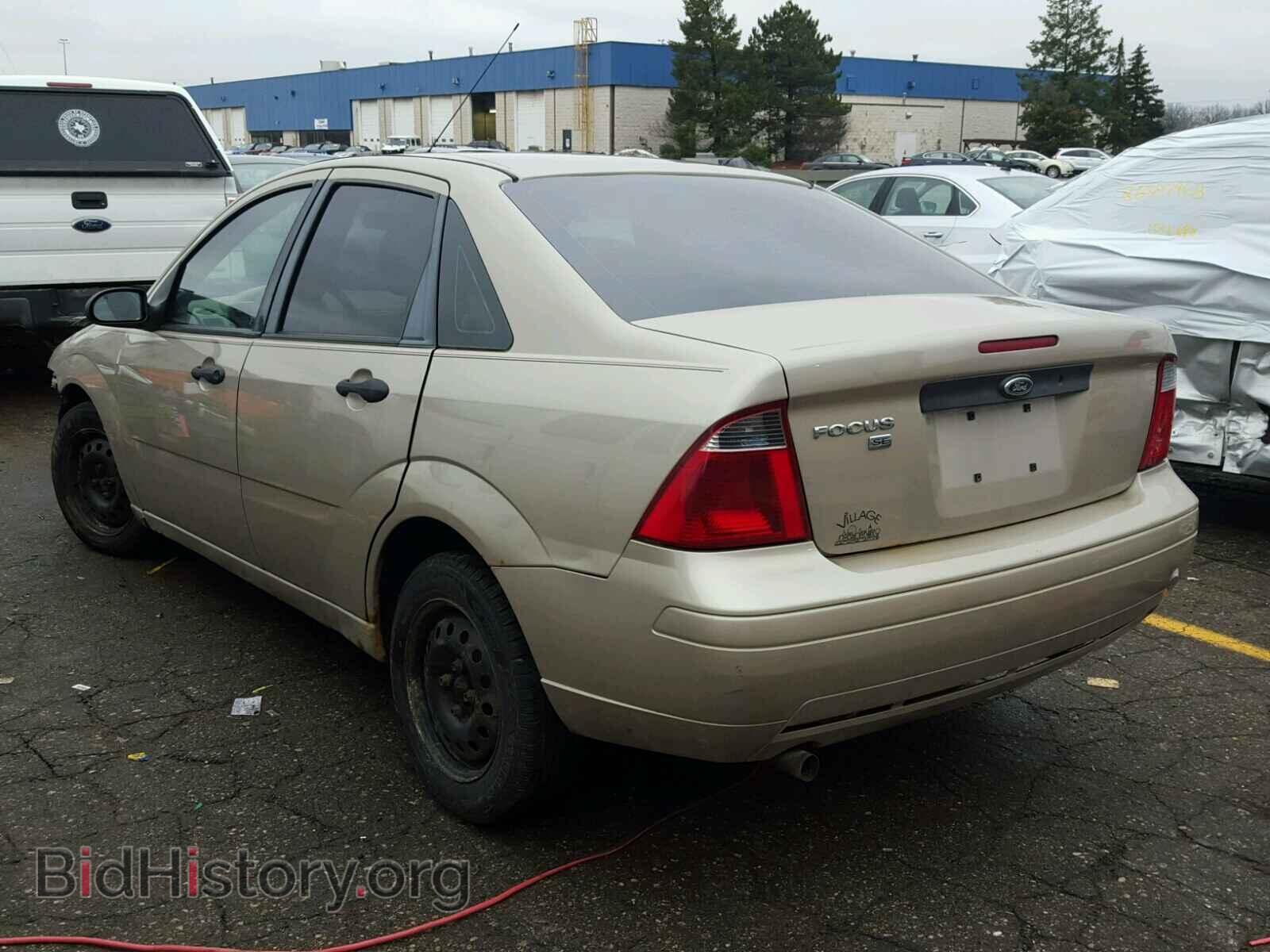 2007 FORD FOCUS - VIN: 1FAFP34N97W181948 - Фото 3