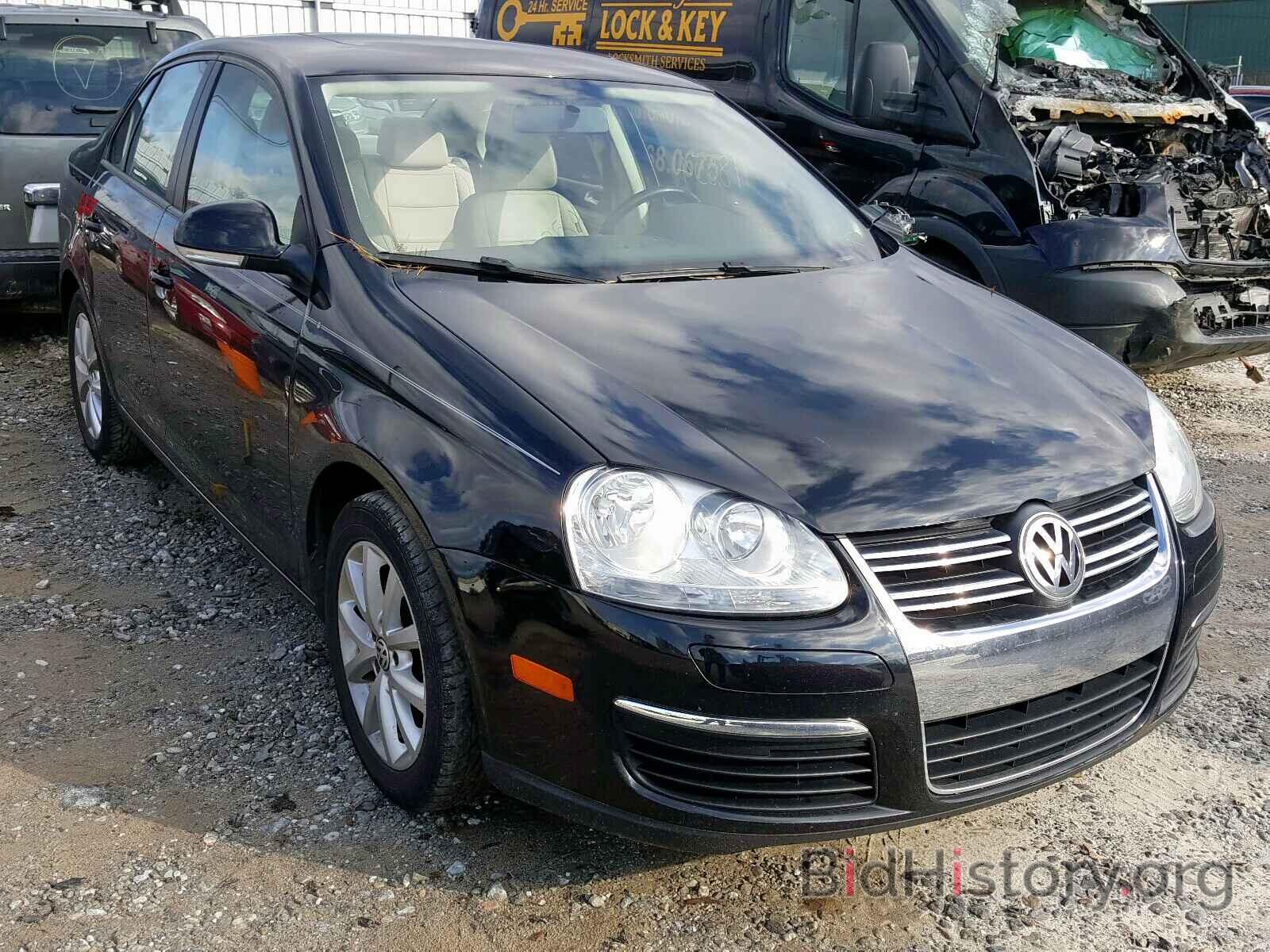 Photo 3VWRX7AJ7AM135832 - VOLKSWAGEN JETTA 2010