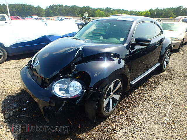 2014 VOLKSWAGEN BEETLE - VIN: 3VWVS7AT6EM640622 - Фото 2