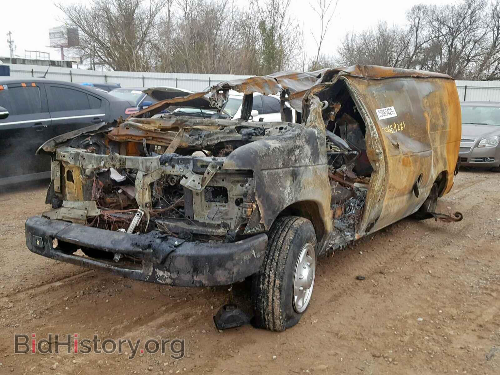 2010 FORD ECONOLINE - VIN: 1FTNE2EL3ADA60175 - Фото 2