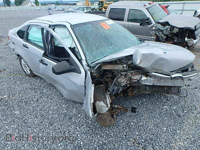 Photo 1FAHP35N58W103076 - FORD FOCUS 2008