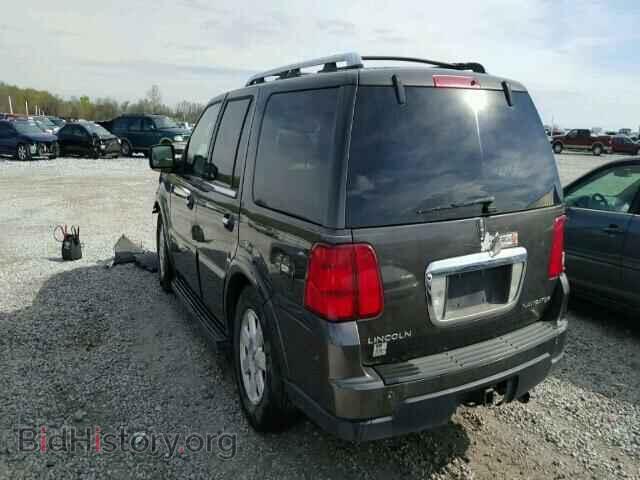 2006 LINCOLN NAVIGATOR - VIN: 5LMFU28506LJ02196 - Фото 3
