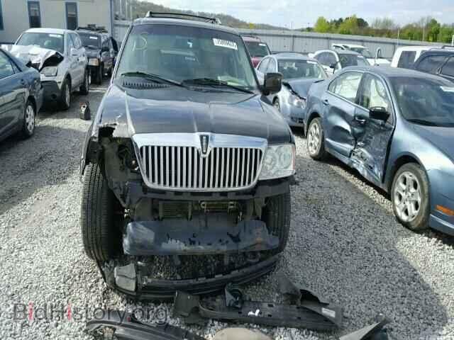 2006 LINCOLN NAVIGATOR - VIN: 5LMFU28506LJ02196 - Фото 9