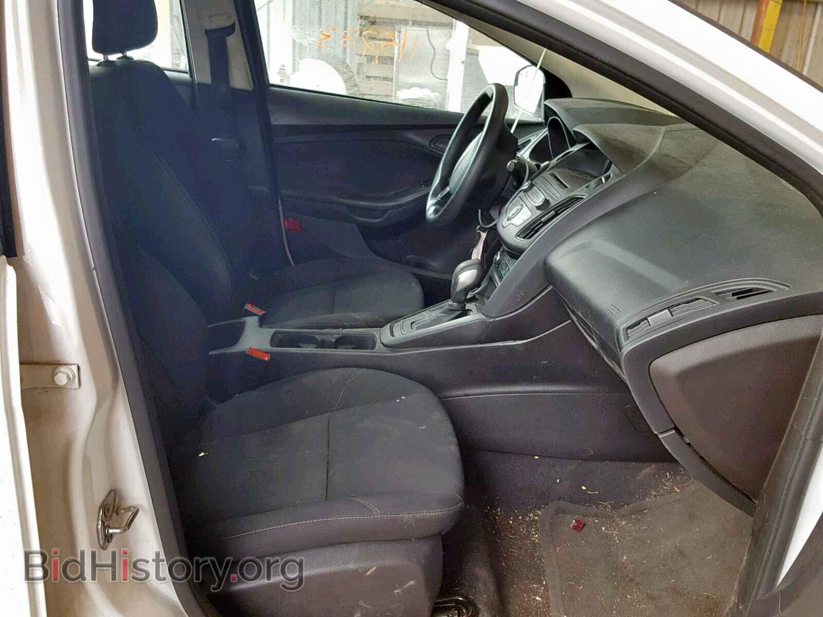 2016 FORD FOCUS - VIN: 1FADP3E25GL323841 - Фото 5
