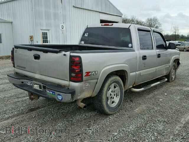 2006 CHEVROLET SILVERADO - VIN: 2GCEK13T961172942 - Фото 4