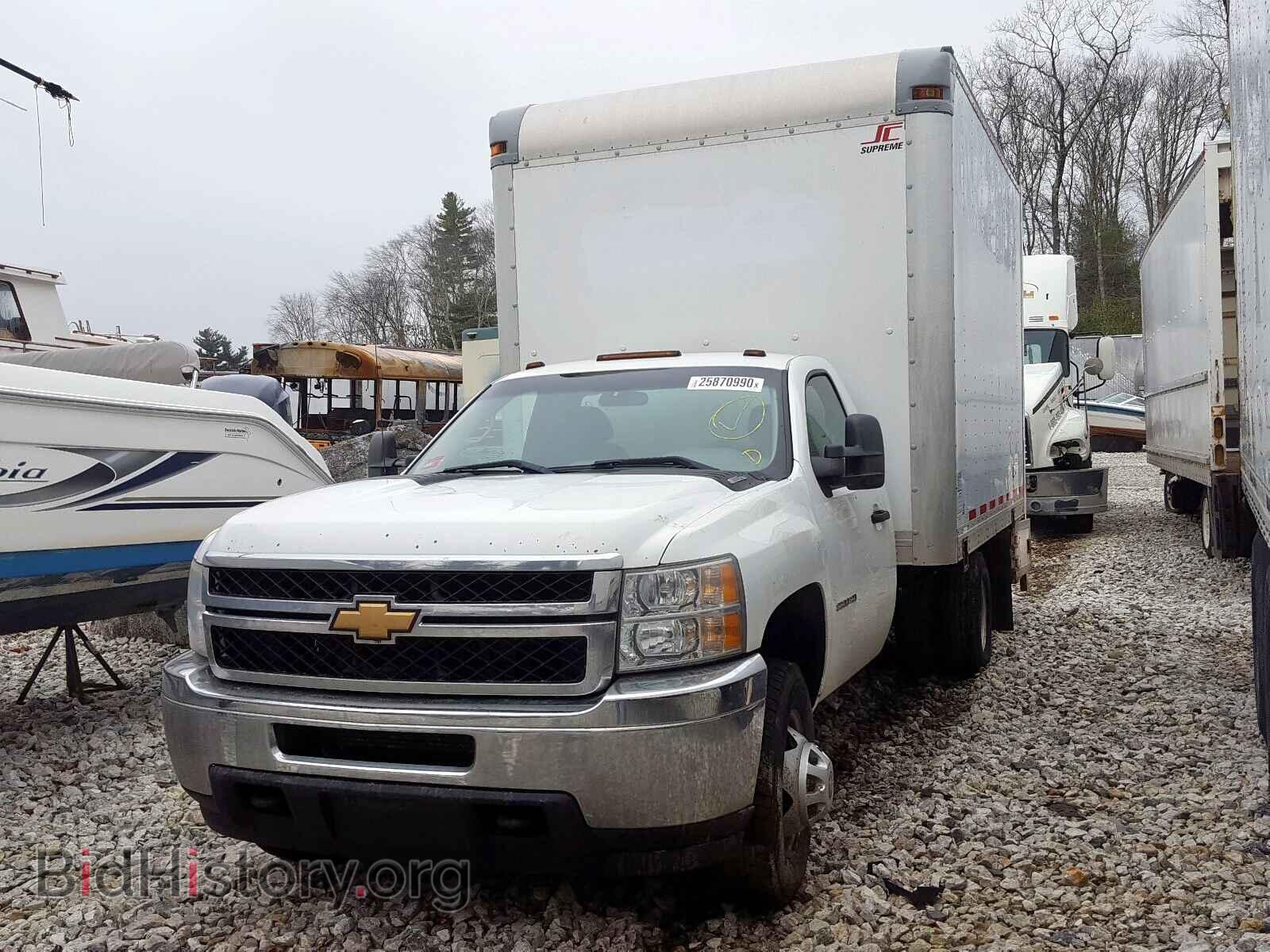 2011 CHEVROLET SILVERADO - VIN: 1GB3CZCG9BF240931 - Фото 2