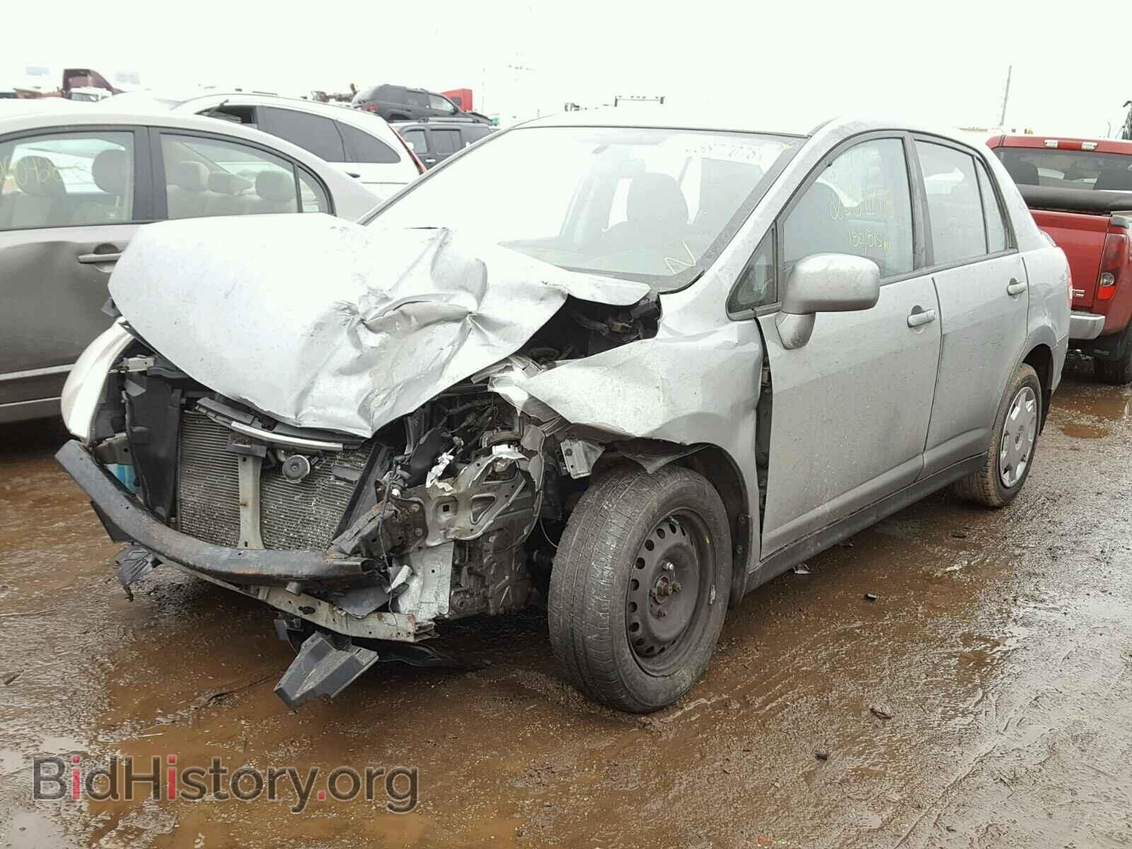 2009 NISSAN VERSA - VIN: 3N1BC11E59L492995 - Фото 2
