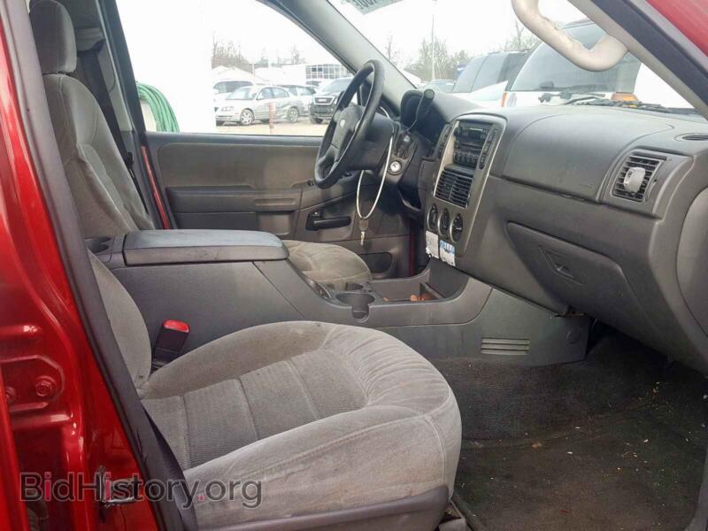 2005 Ford EXPLORER (VIN 1FMZU73E75ZA48251) — photo 5 of 10
