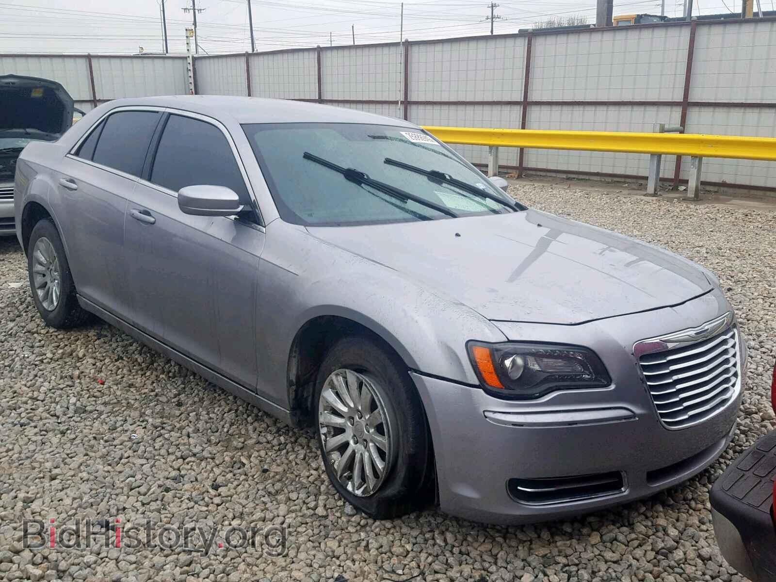 Фотография 2C3CCAAG9EH252827 - CHRYSLER 300 2014