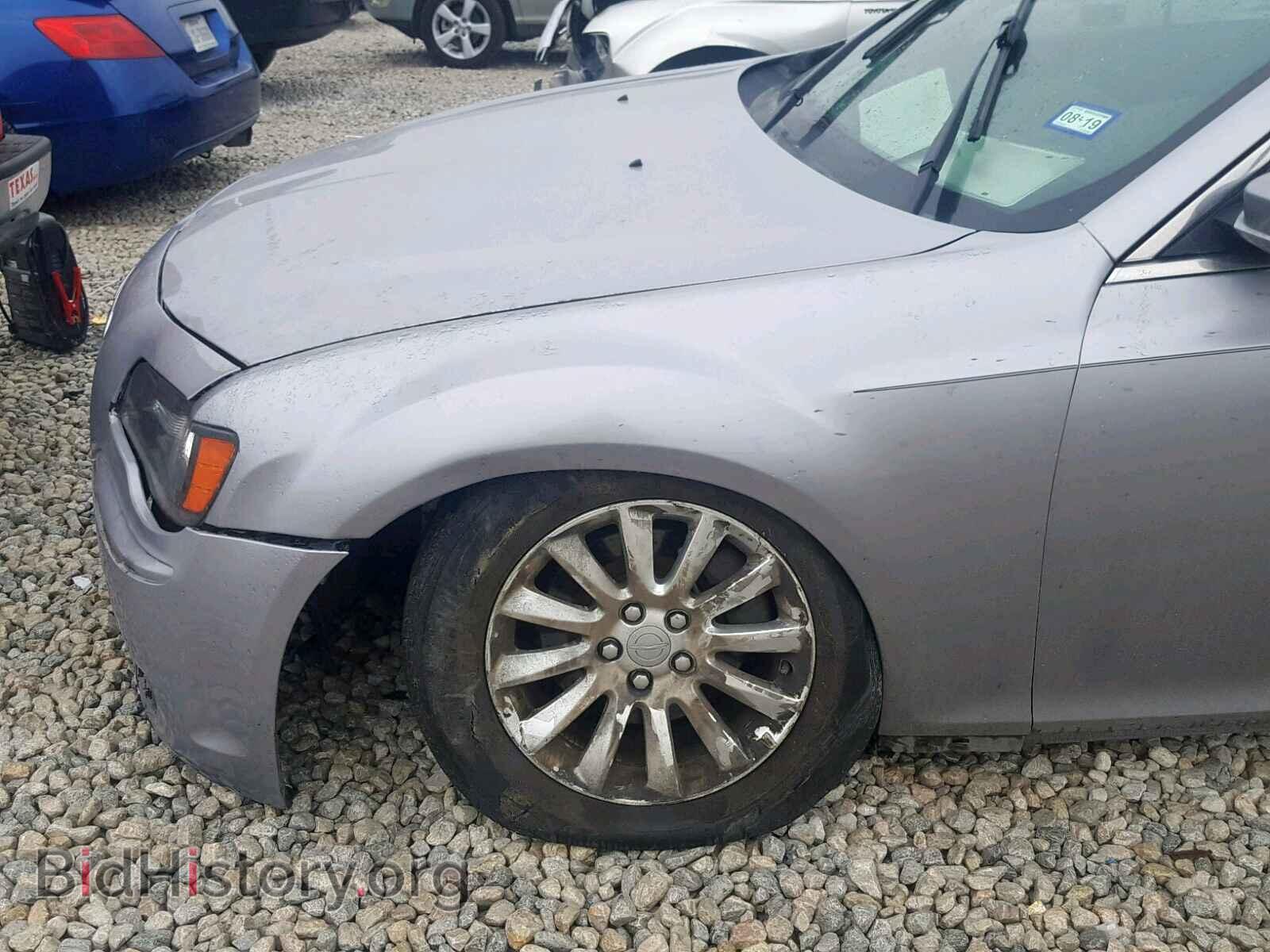 2014 CHRYSLER 300 - VIN: 2C3CCAAG9EH252827 - Фото 9