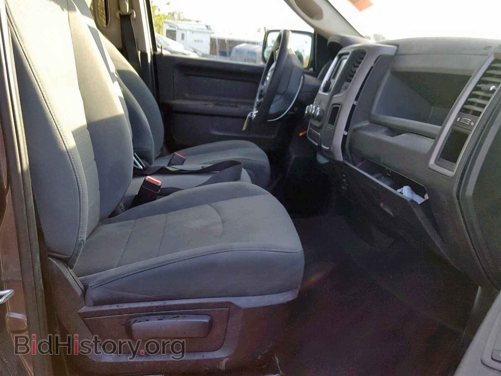 2018 RAM 1500 ST - VIN: 1C6RR6FT5JS272753 - Фото 5