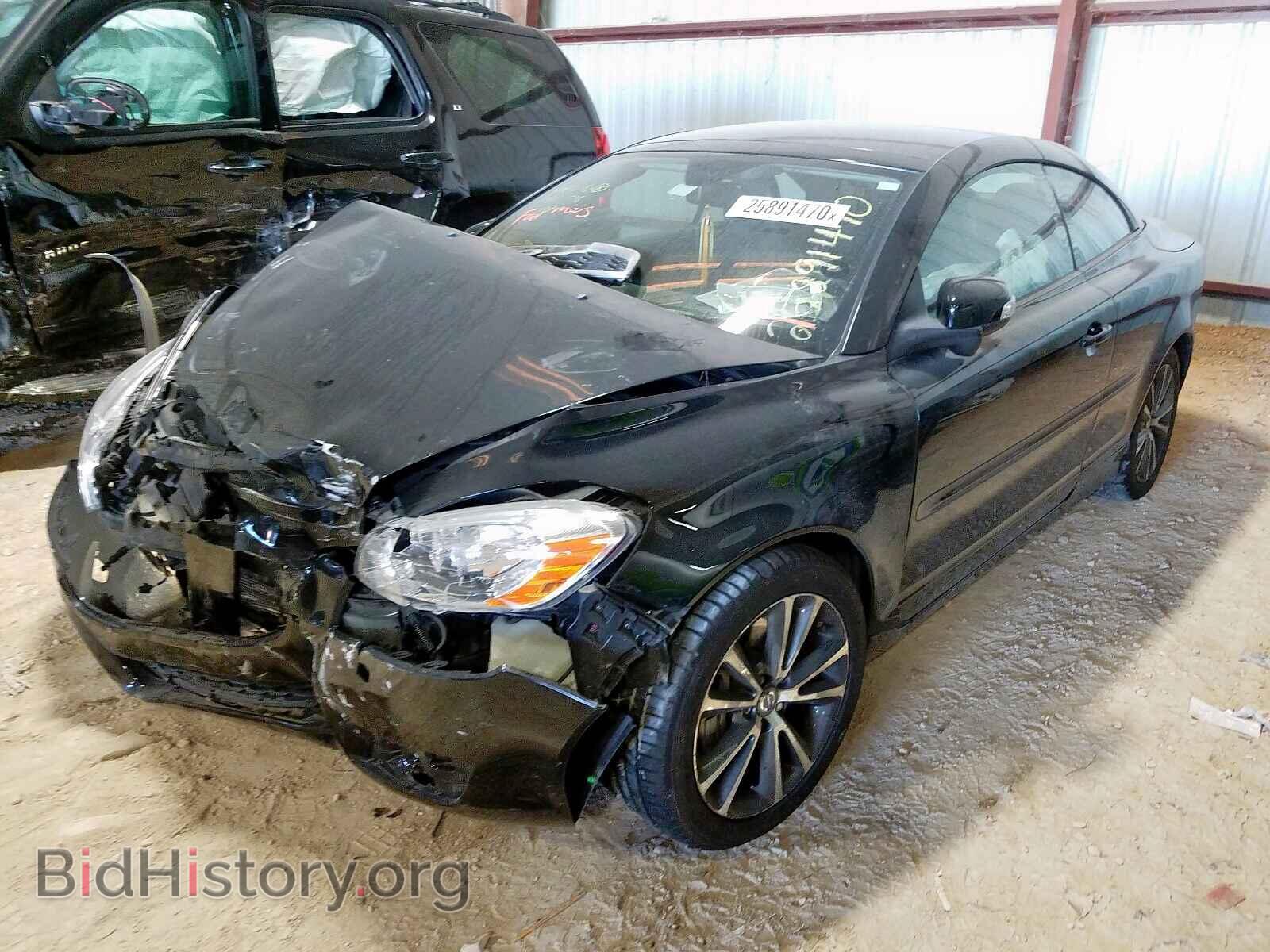 2013 VOLVO C70 - VIN: YV1672MC7DJ141230 - Фото 2