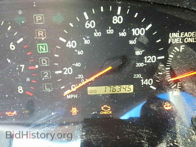 2000 LEXUS ES300 - VIN: JT8BF28G2Y0246692 - Фото 8