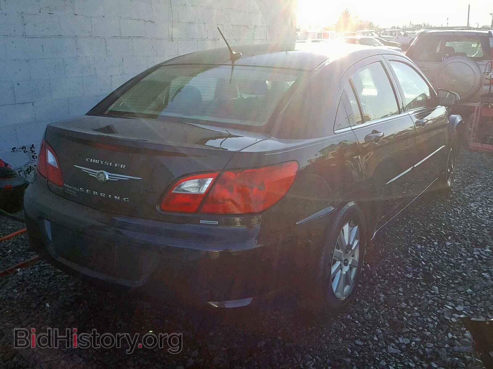 2010 CHRYSLER SEBRING - VIN: 1C3CC4FB4AN173484 - Фото 4